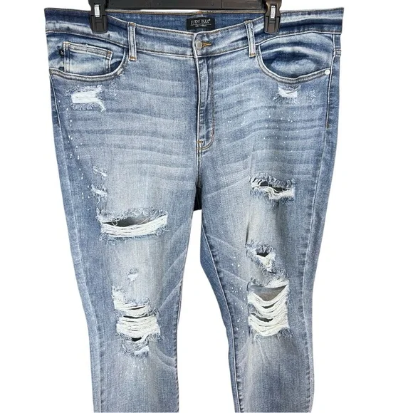 Judy Blue Monroe Mid Rise Ripped Boyfriend Fit Mom Jeans Size 20W - Picture 6 of 13